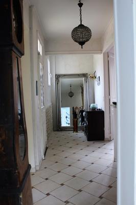 Maison - 220 m² - 12 pièces