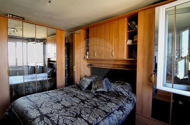 Maison - 175 m² - 8 pièces