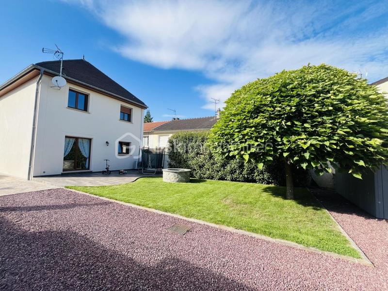 Maison - 181 m² - 6 pièces