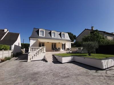 Maison - 156 m² - 6 pièces