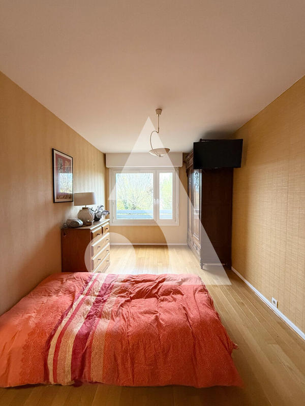 Appartement - 86 m² - 3 pièces