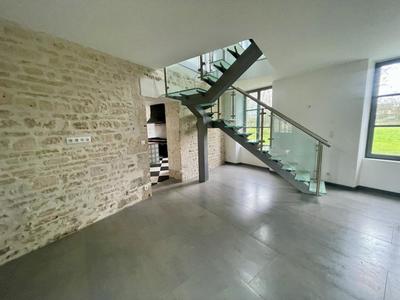 Maison de maîtres - 245 m² - 8 pièces