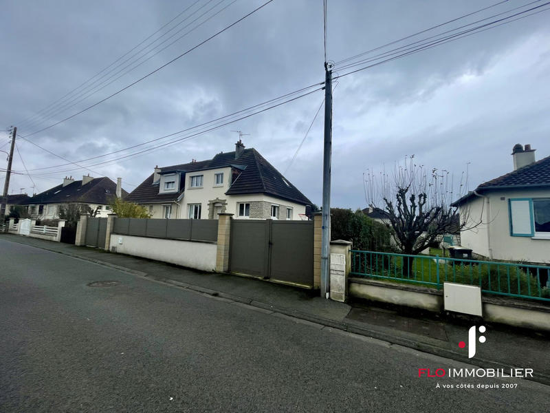 Maison - 97 m² - 5 pièces