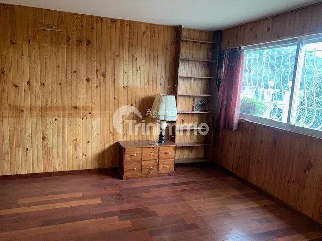 Appartement - 144 m² - 5 pièces