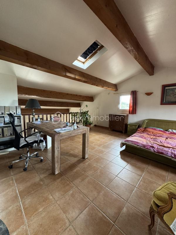 Maison - 153 m² - 5 pièces