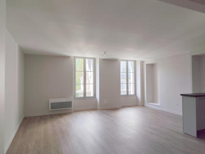 Appartement - 95 m² - 4 pièces
