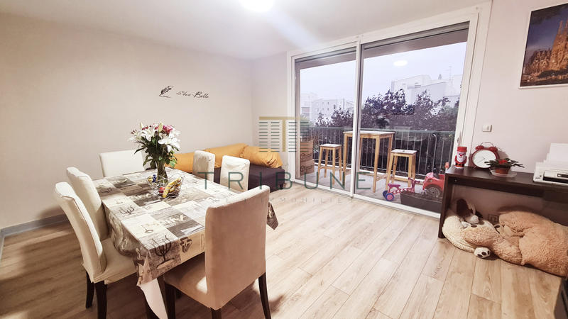 Appartement - 85 m² - 4 pièces