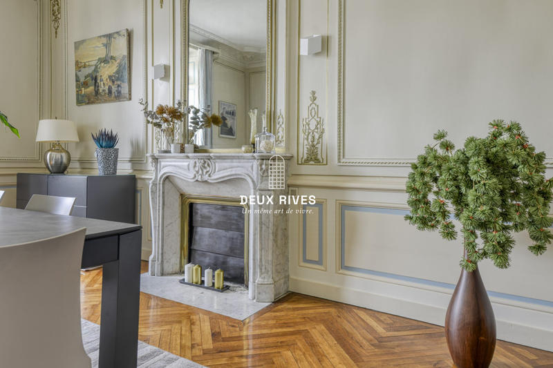 Appartement - 230 m² - 5 pièces