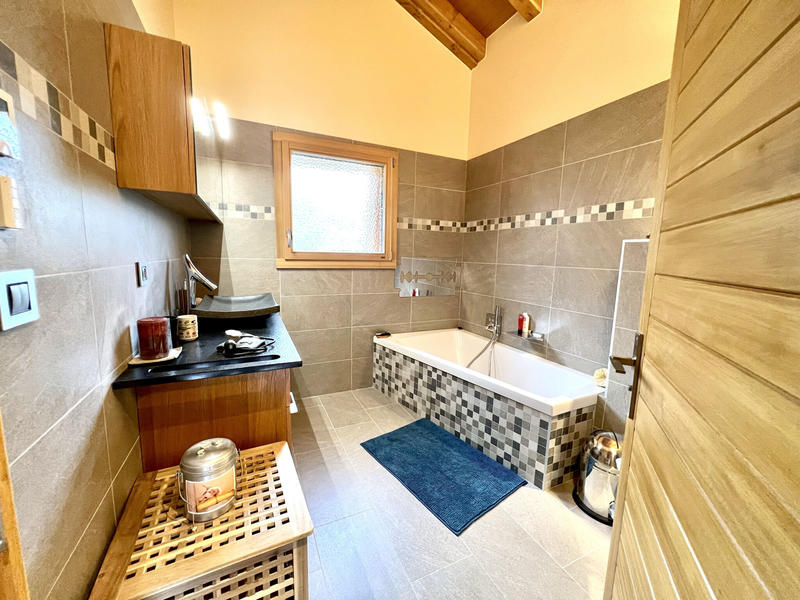 Maison - 160 m² - 4 pièces