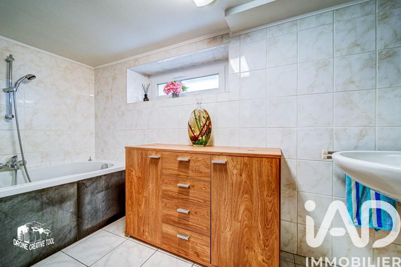 Maison - 110 m² - 6 pièces