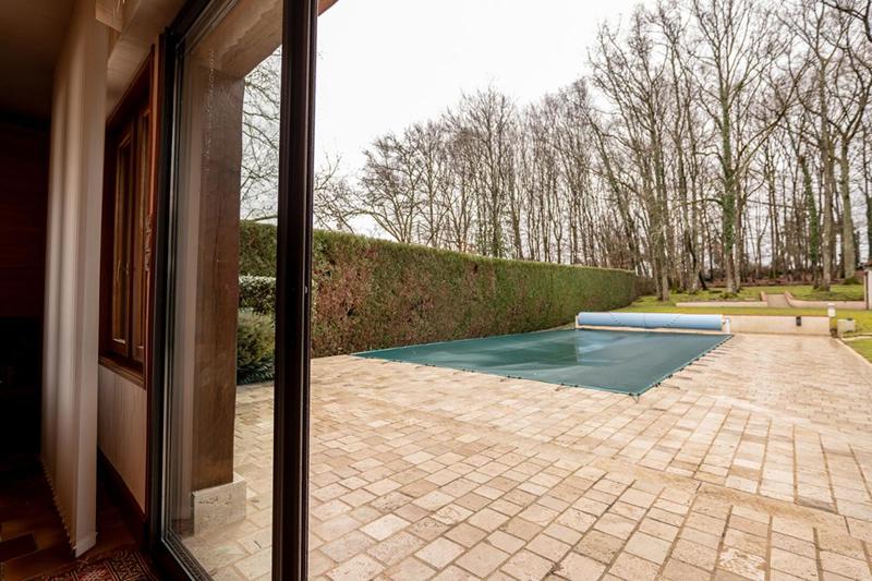 Maison - 195 m² - 8 pièces