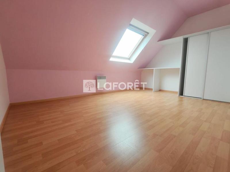 Maison - 104 m² - 5 pièces