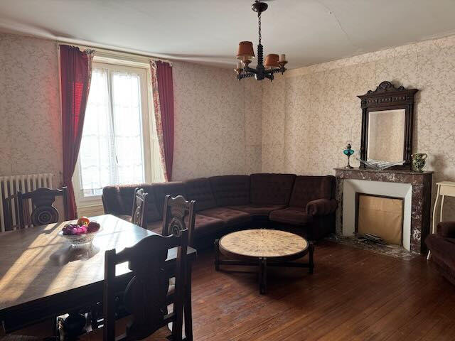 Maison - 187 m² - 6 pièces