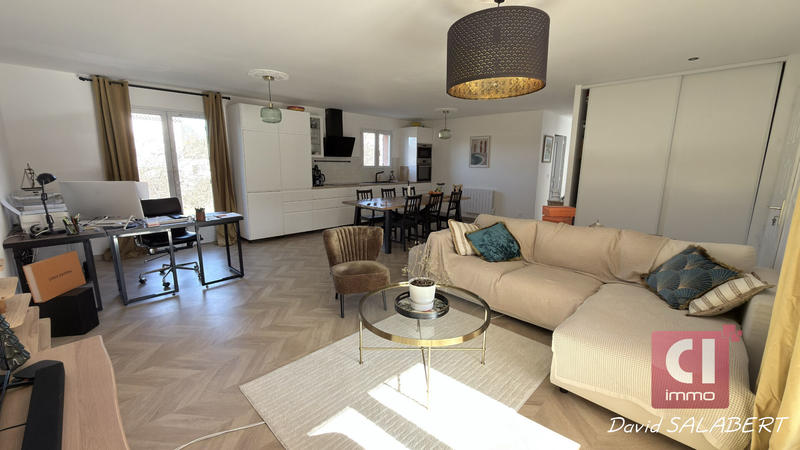 Maison - 152 m² - 7 pièces