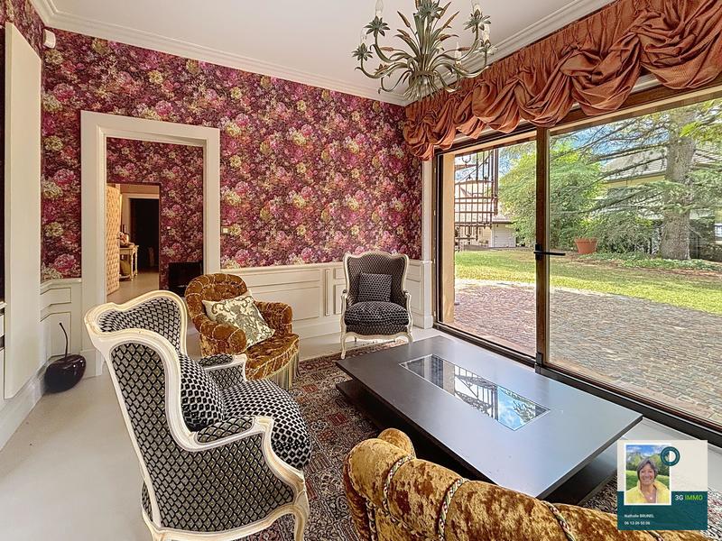 Villa - 410 m² - 24 pièces