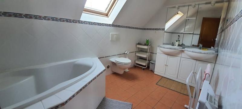 Maison en pierre - 140 m² - 5 pièces