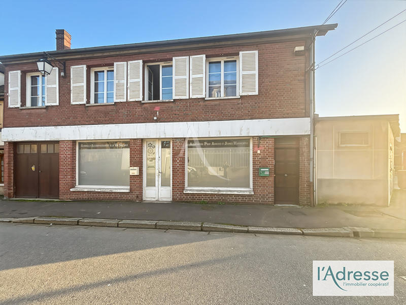 Maison - 105 m² - 5 pièces