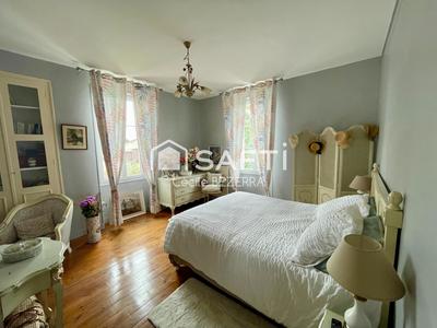 Maison - 144 m² - 5 pièces