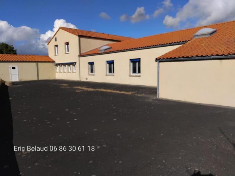 Immeuble - 900 m² - 5 pièces