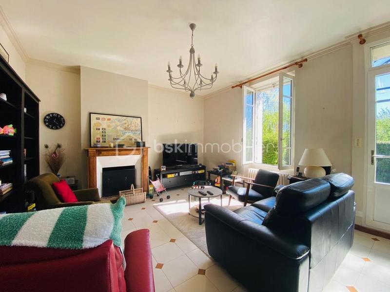 Maison de maîtres - 110 m² - 7 pièces