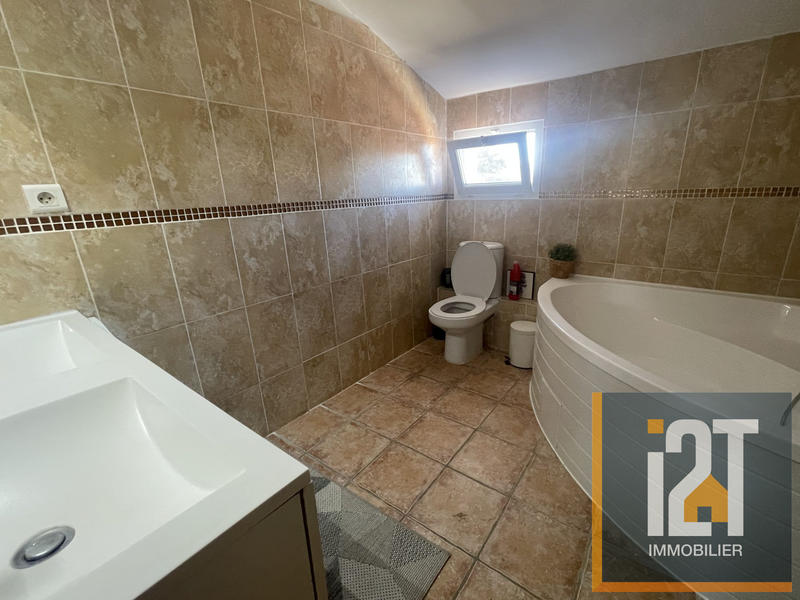 Villa - 142 m² - 6 pièces