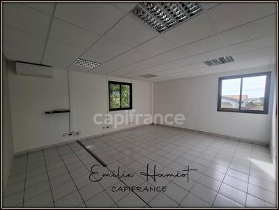 Bureau - 116 m² - 7 pièces