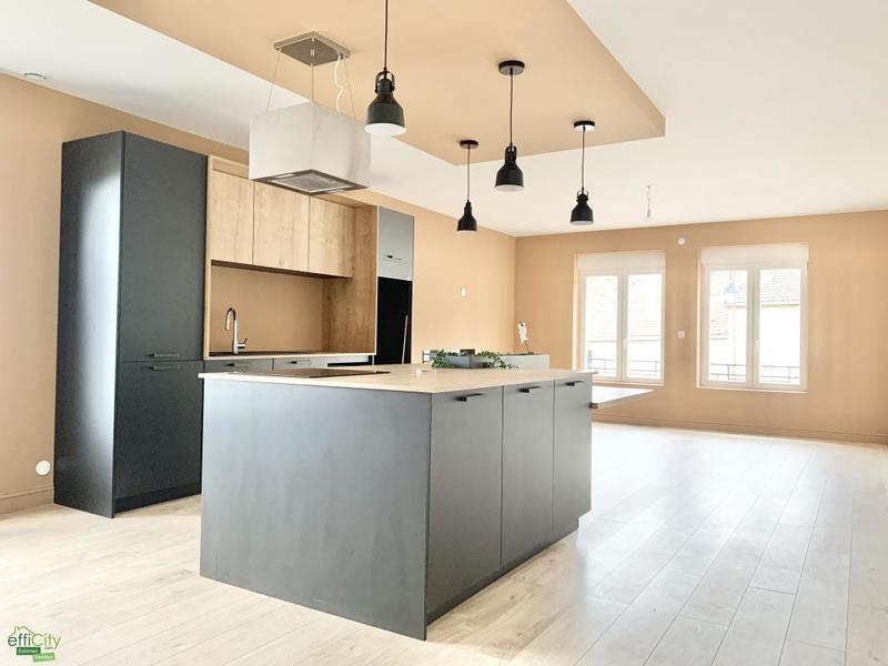 Appartement - 92 m² - 4 pièces