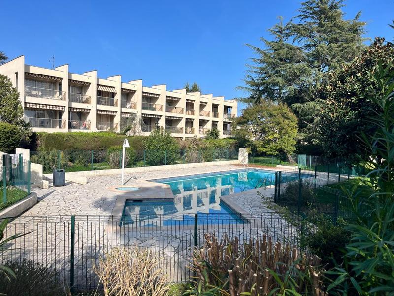 Appartement - 56 m² - 2 pièces