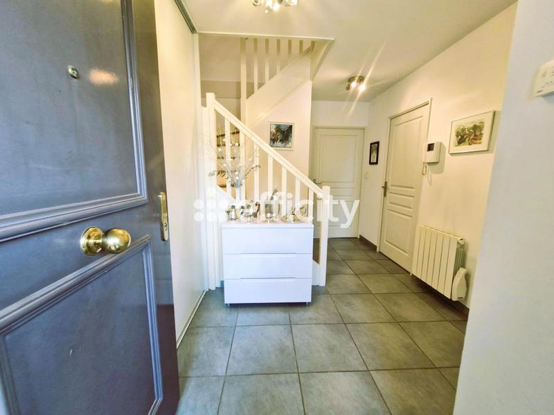 Duplex - 103 m² - 6 pièces