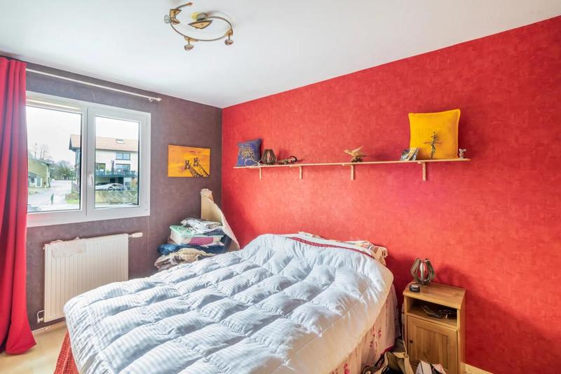 Appartement - 90 m² - 4 pièces