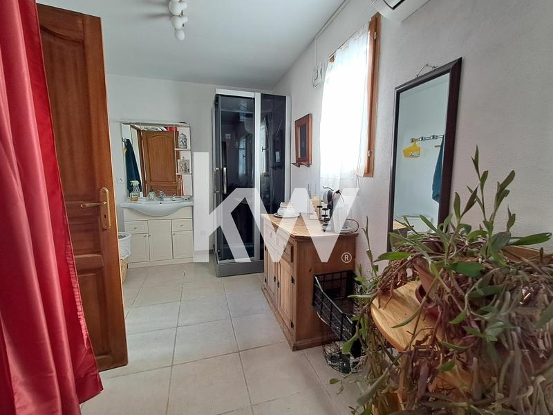 Maison - 97 m² - 4 pièces