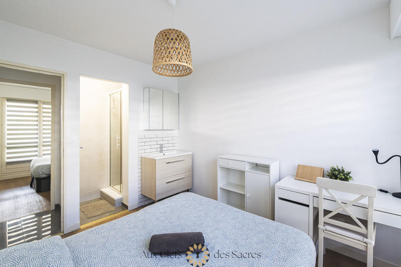 Appartement - 83 m² - 5 pièces