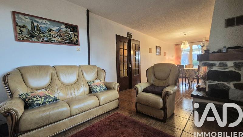 Maison - 90 m² - 3 pièces