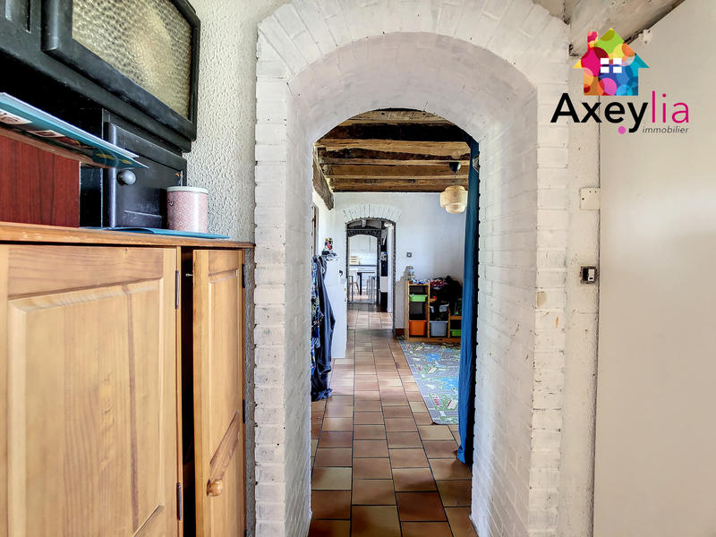 Maison - 265 m² - 8 pièces