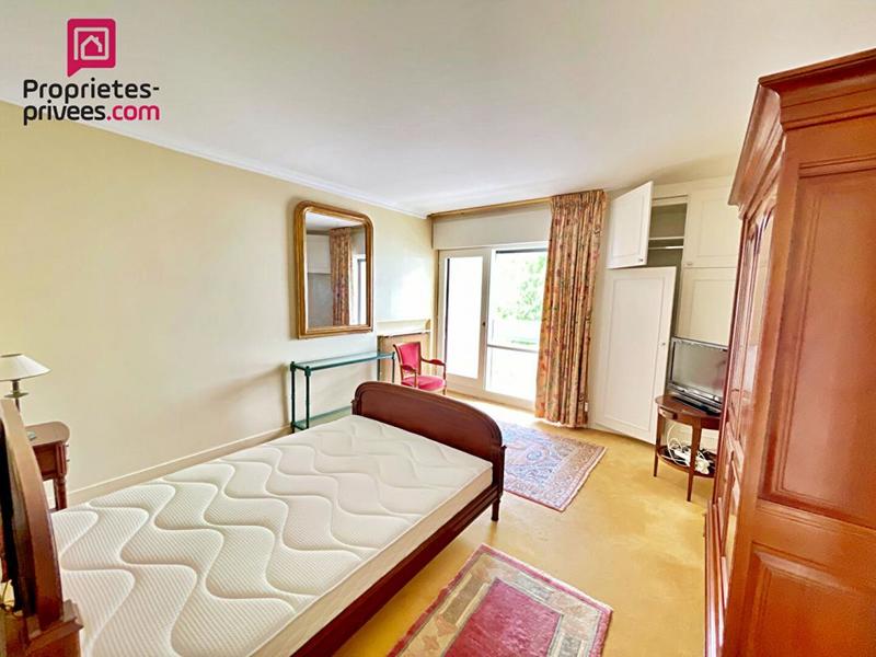 Appartement - 95 m² - 3 pièces