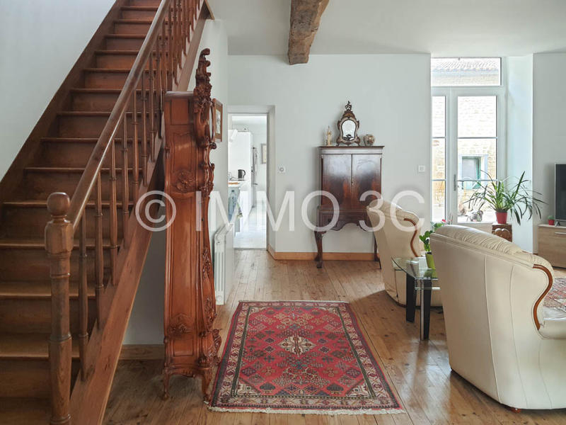 Maison de ville - 197 m² - 10 pièces