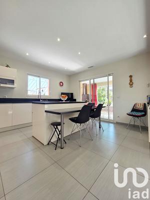 Maison - 125 m² - 4 pièces