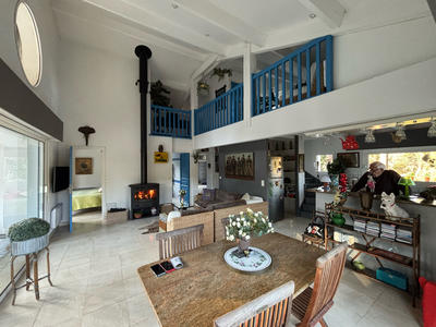 Maison - 100 m² - 5 pièces