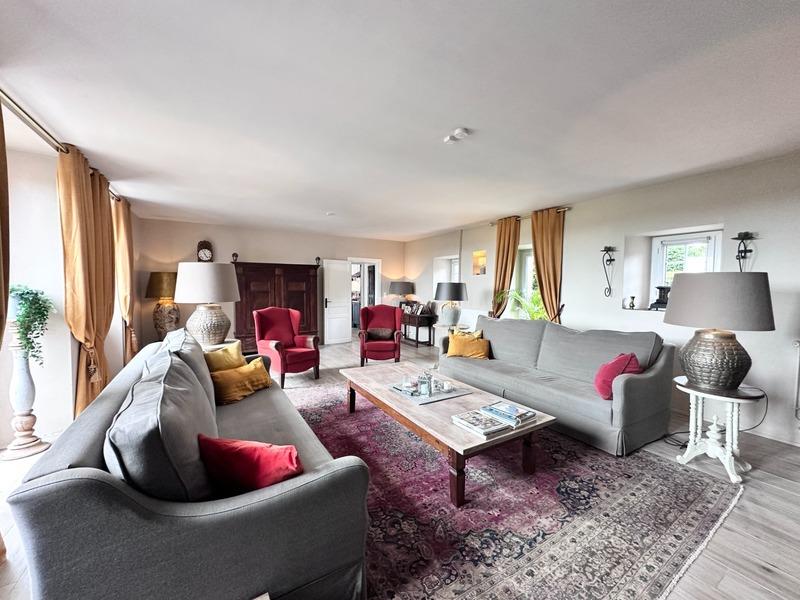 Haras - 169 m² - 7 pièces