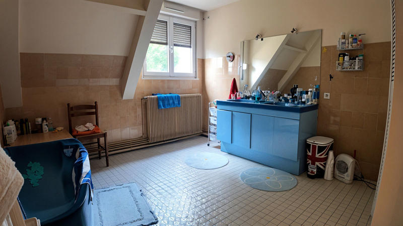 Maison - 245 m² - 7 pièces