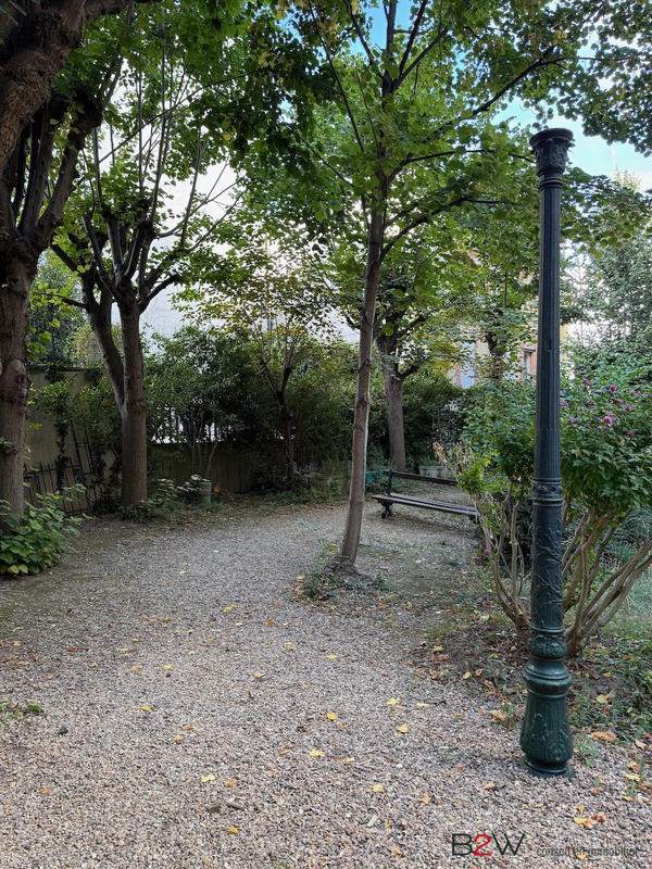 Appartement - 105 m² - 5 pièces