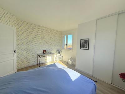 Maison - 160 m² - 8 pièces