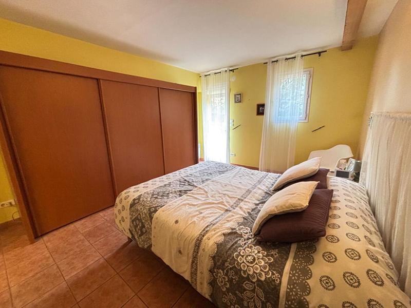 Villa - 245 m² - 10 pièces