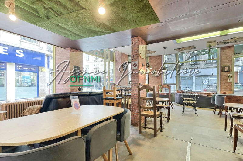 Fonds de commerce - Magasins - 209 m²