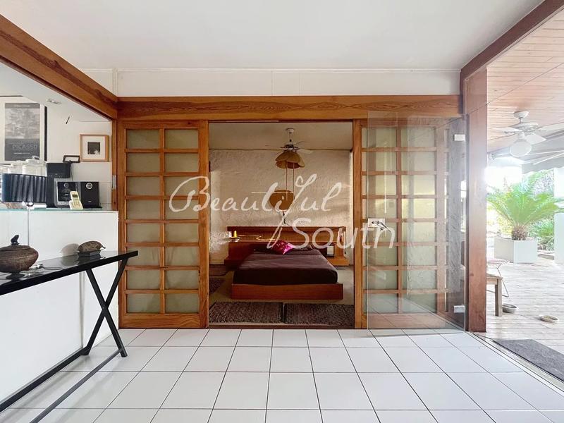 Villa - 202 m² - 5 pièces