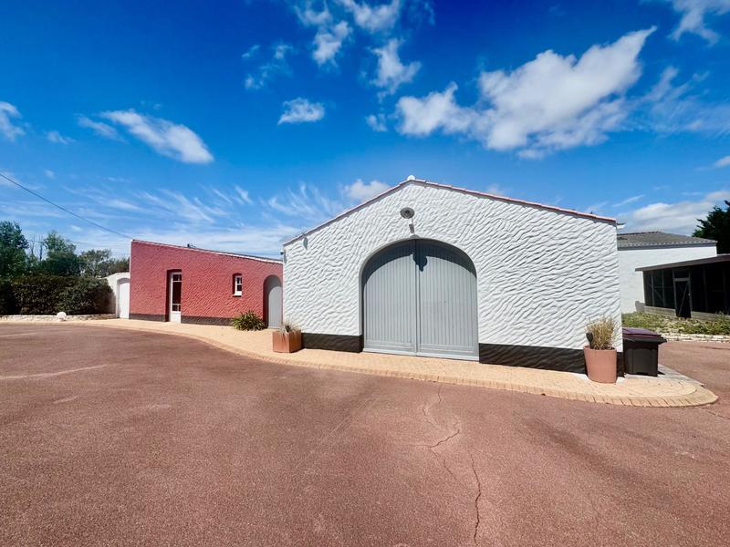 Maison - 165 m² - 6 pièces