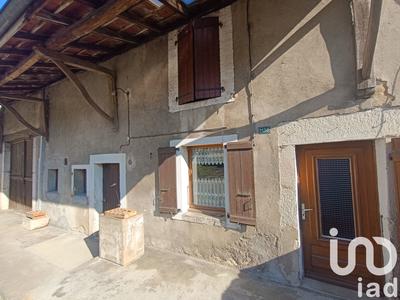 Maison de village - 100 m² - 4 pièces