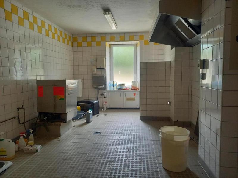 Maison ancienne - 267 m² - 9 pièces