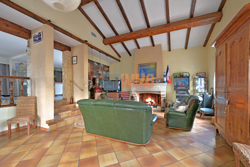 Villa - 165 m² - 6 pièces