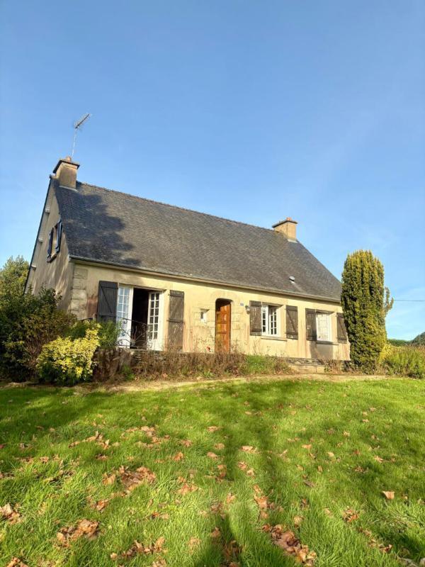 Maison - 90 m² - 5 pièces